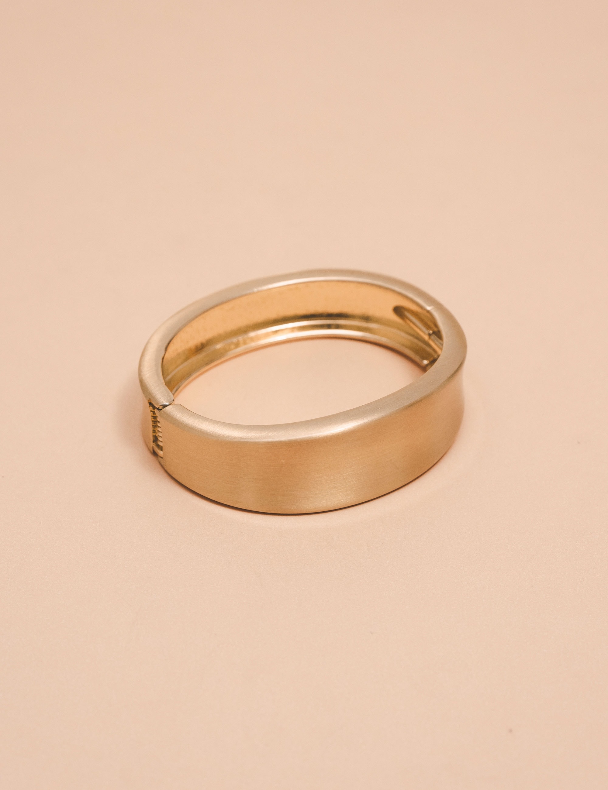 BRACELETE METAL OURO  FOSCO   - BC2237VO01