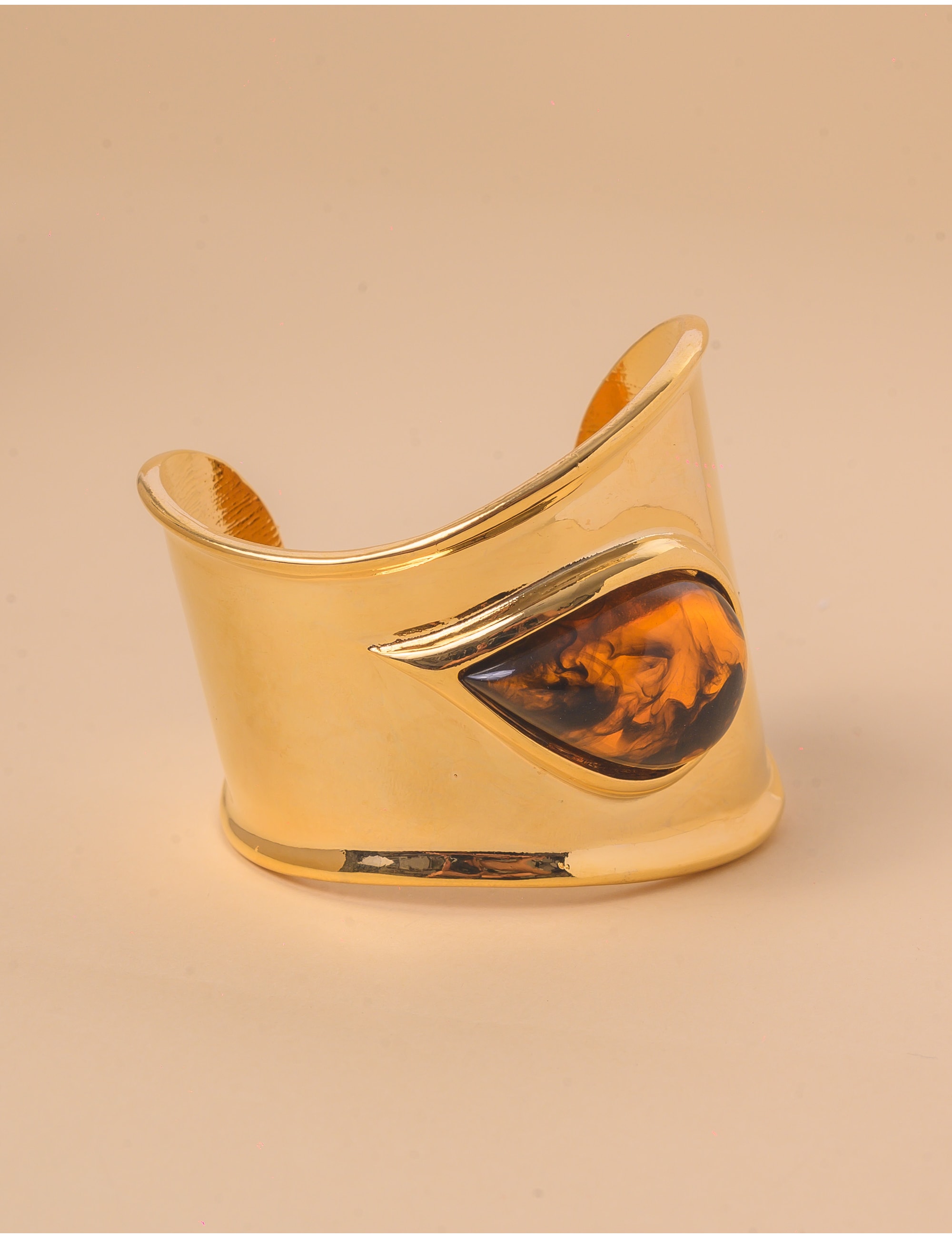 BRACELETE METAL OURO TARTARUGA - BC29074VO20