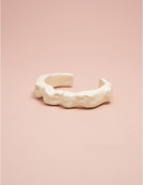 BRACELETE RESINA ONDULADO BRANCO - BC29044VO02