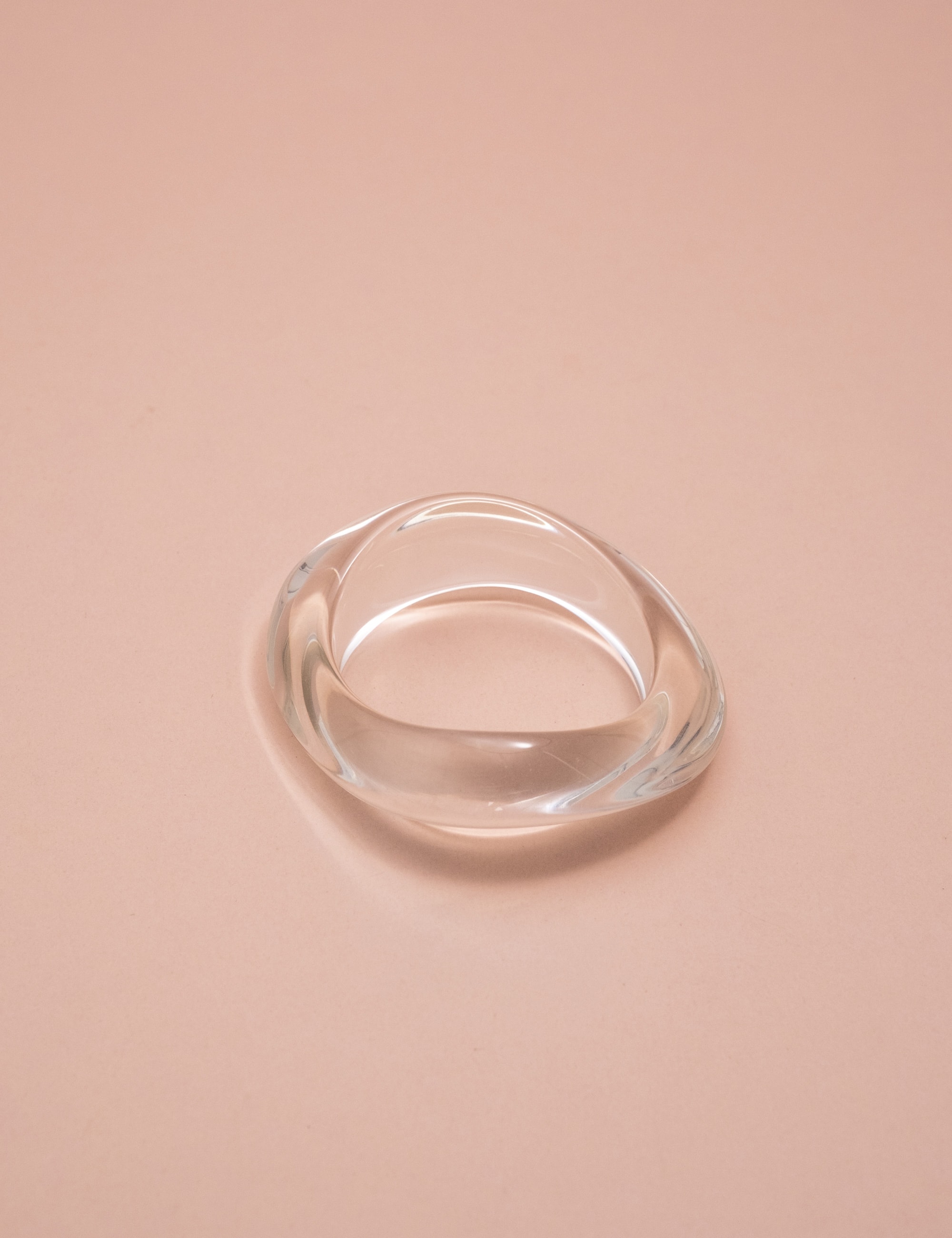 BRACELETE TRANSPARENTE ONDULADO - BC29018VO01