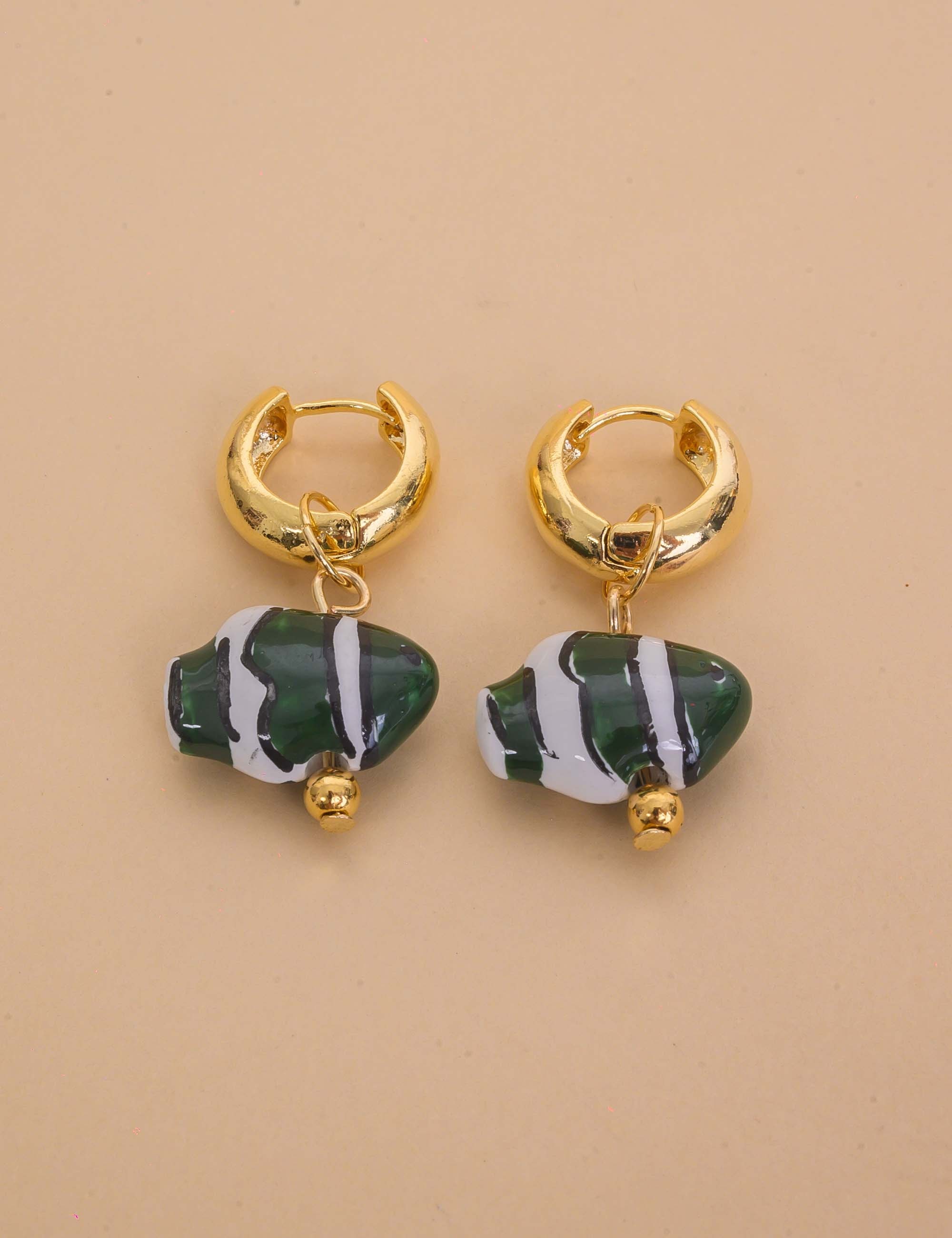 BRINCO DE PEIXE RESINADO ARGOLA VERDE - BR29290VO13