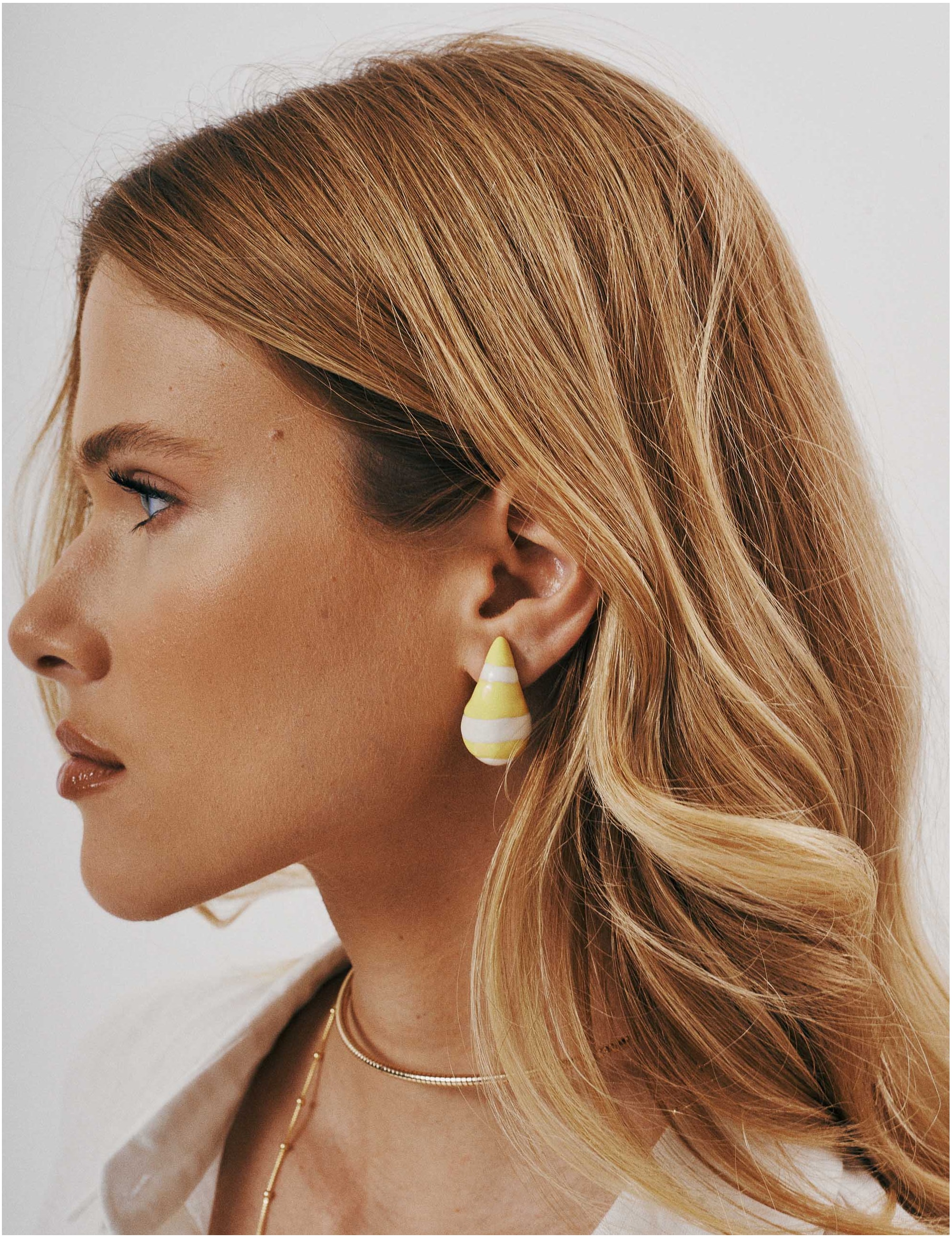 BRINCO ESMALTADO AMARELO P - BR2850VO07