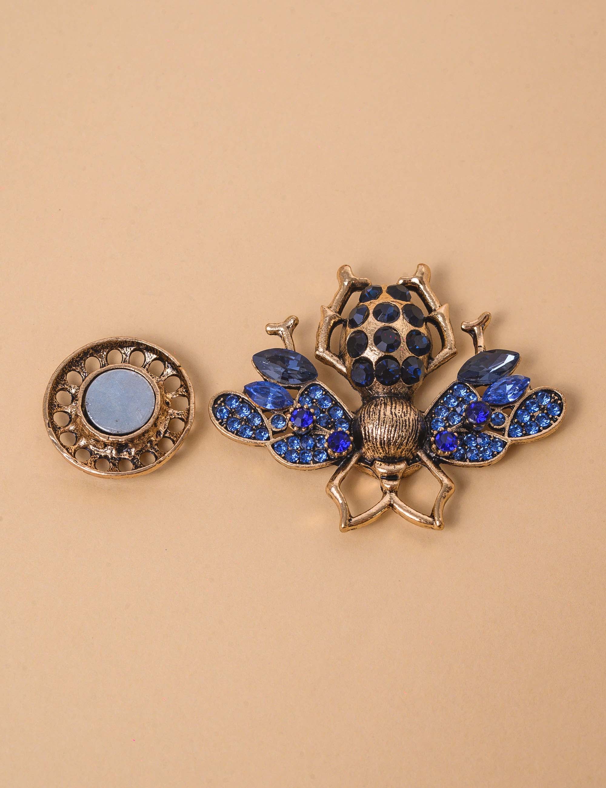 BROCHE BESOURO CRISTAIS AZUIS - BRO001VO03