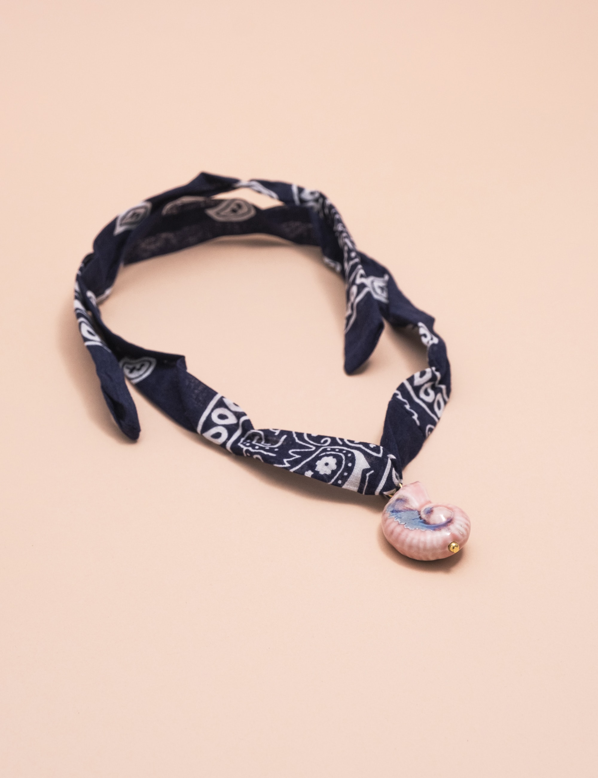 COLAR BANDANA CONCHA ROSA - CO3119VO01