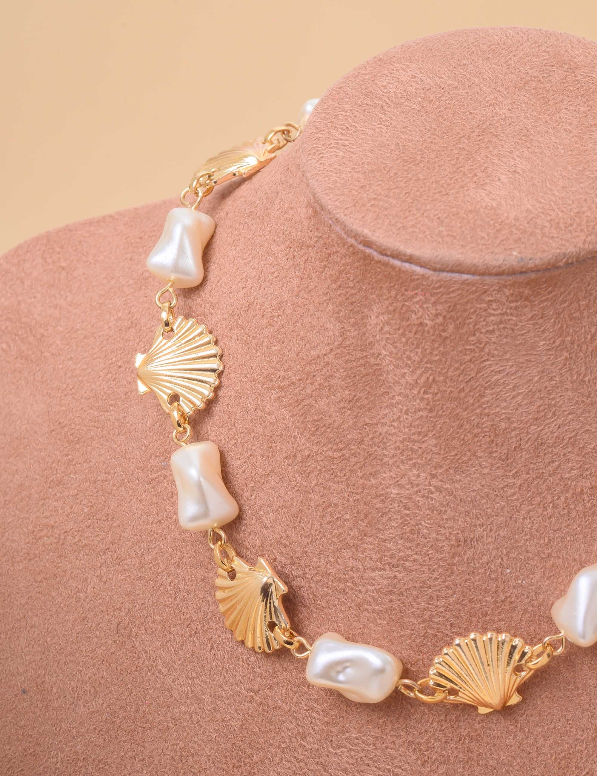 COLAR CHOKER OURO BRILHO SOLAR - CO29327VO01