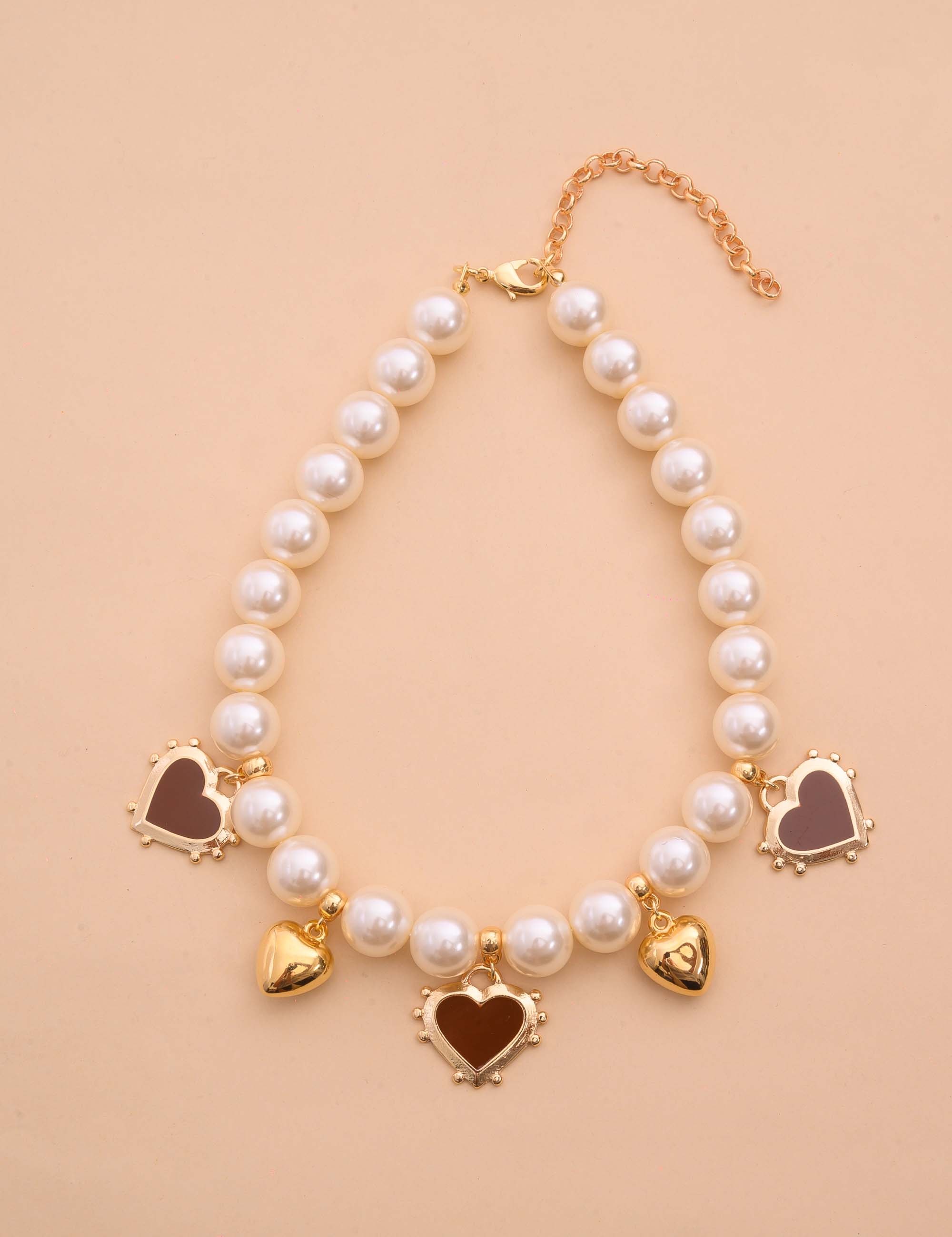 COLAR PEROLA CORAÇAO MARROM - CO29197VO01