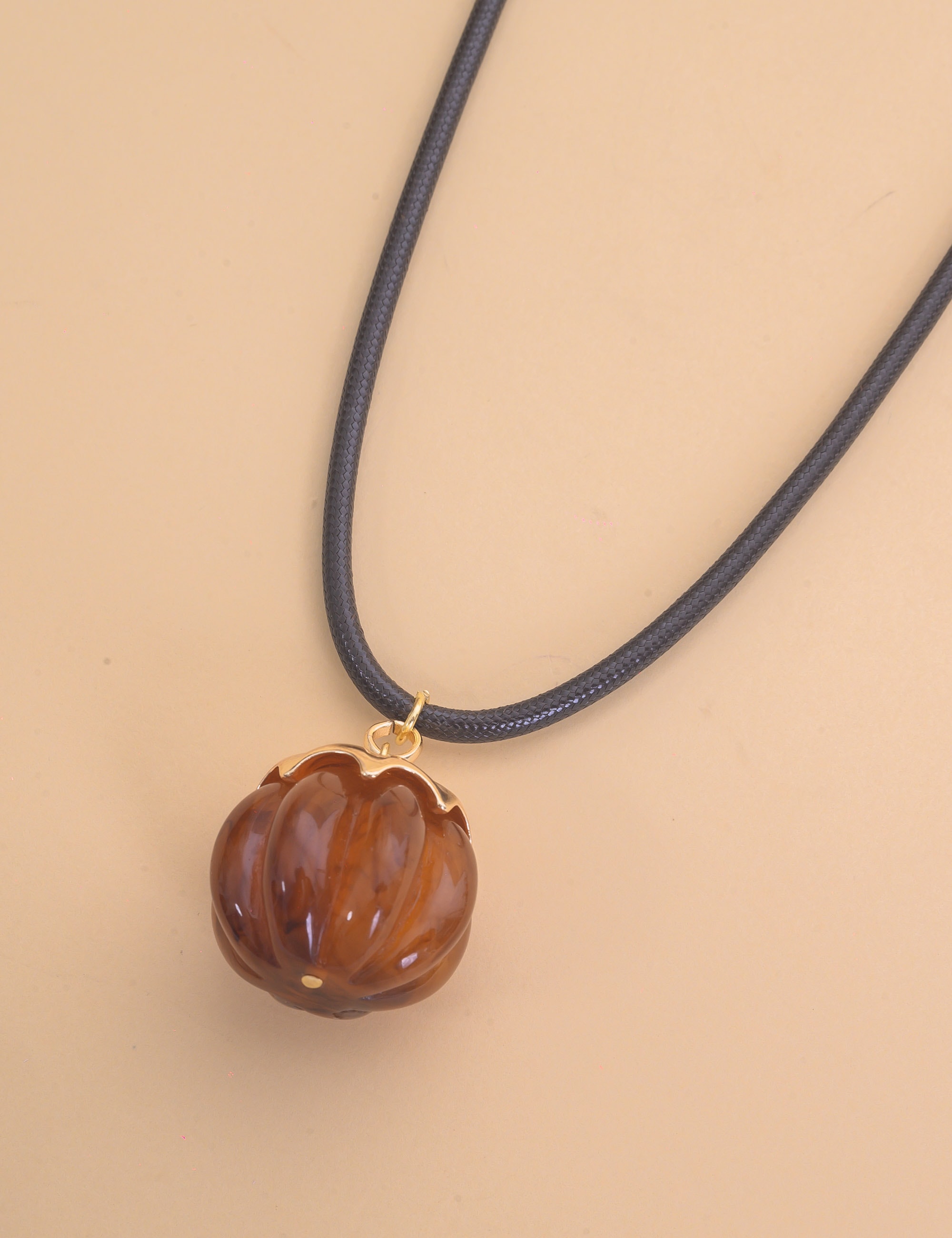 COLAR PITANGA RESINA  - CO29388VO08