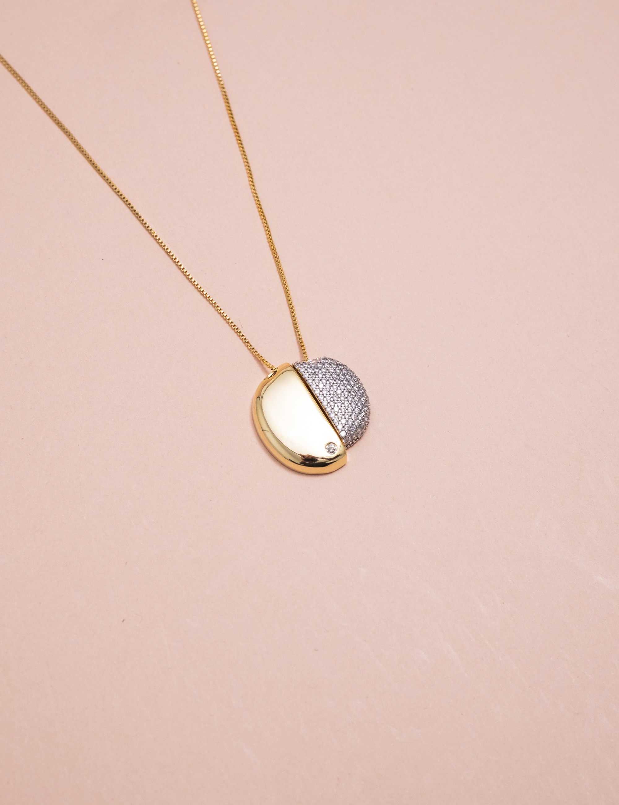 COLAR RÓDIO BRANCO & OURO - CO29112