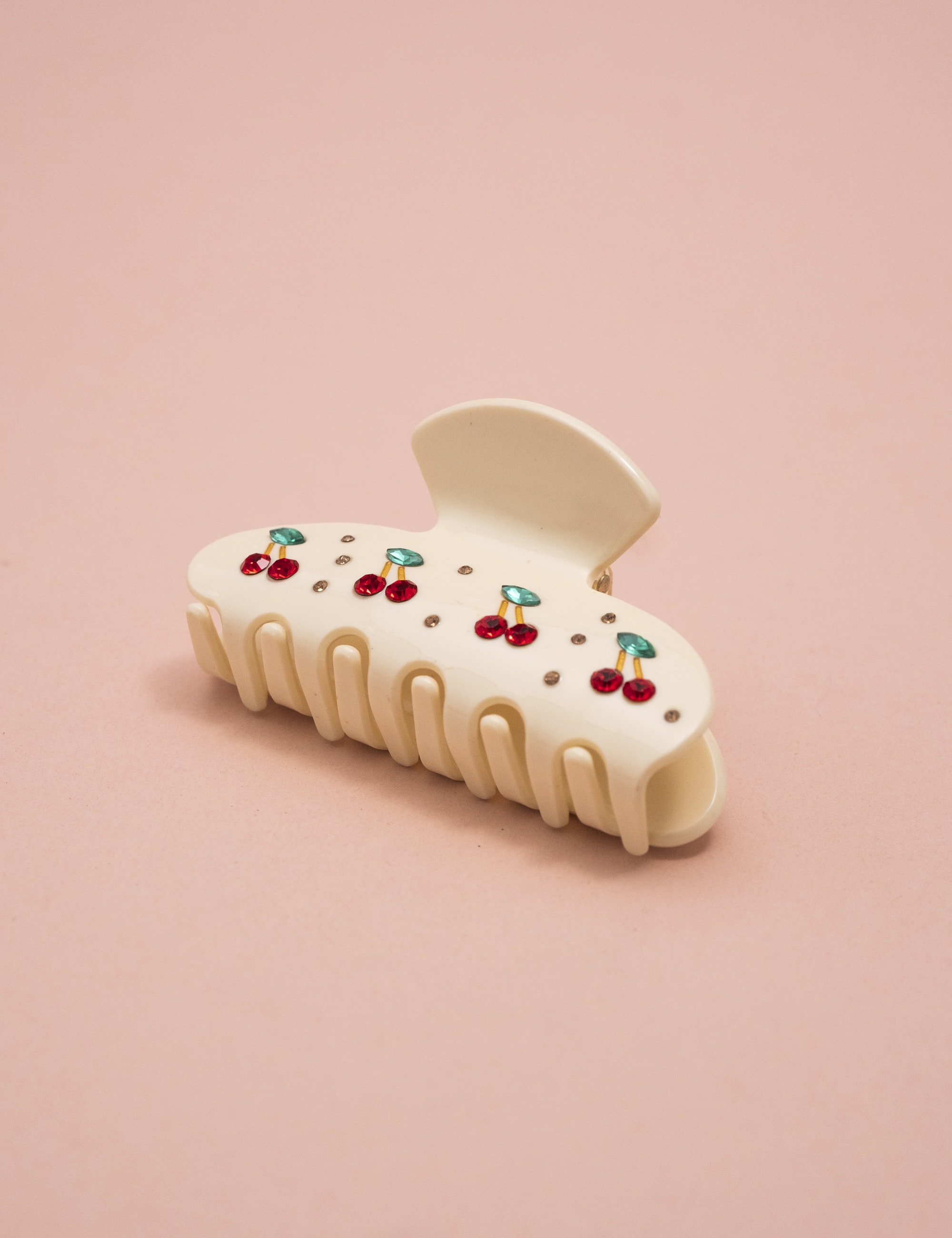 PRESILHA RESINA CEREJA OFF-WHITE - PR29005VO17