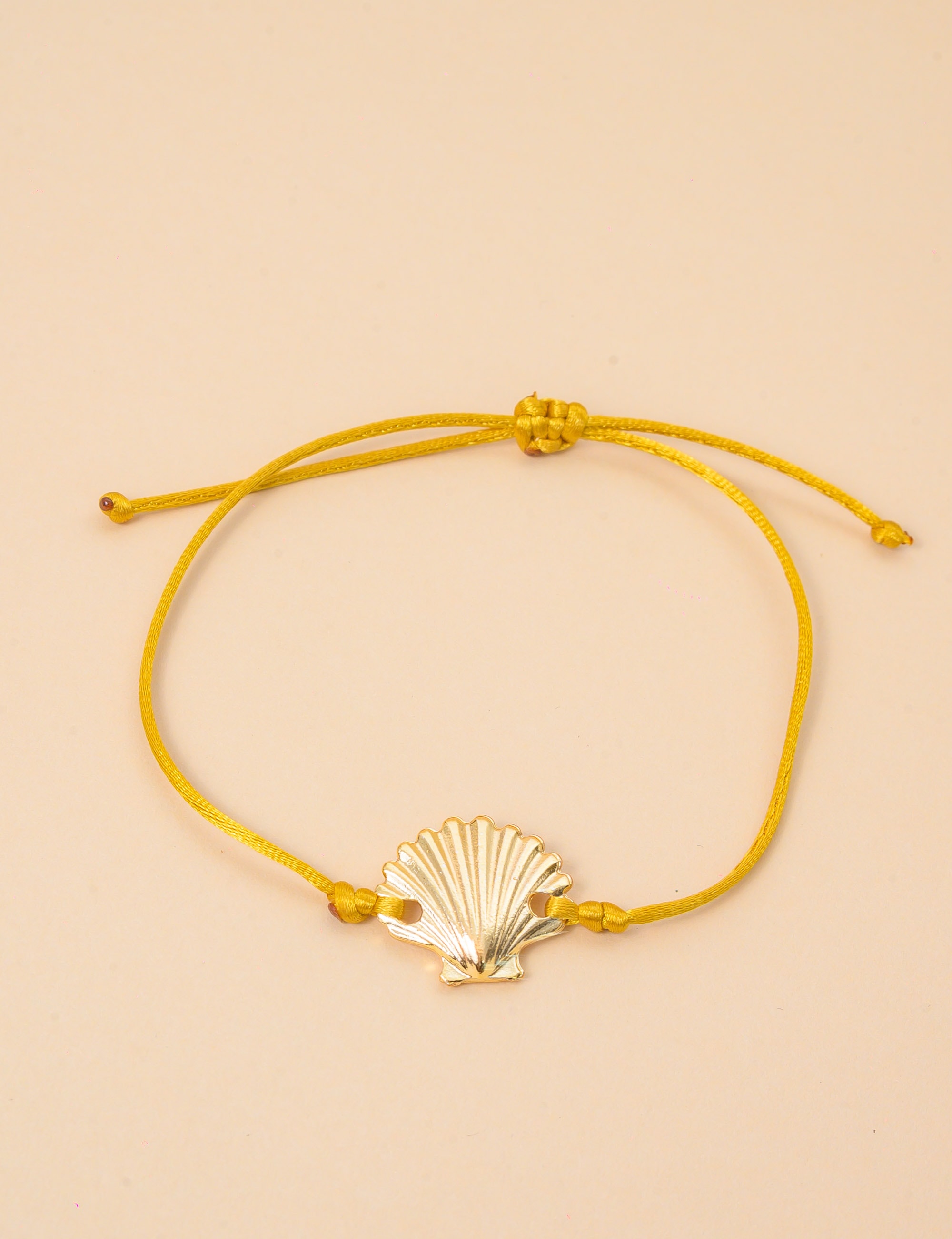 PULSEIRA CORDÃO AMARELO PINGENTE CONCHA - PU29069VO07