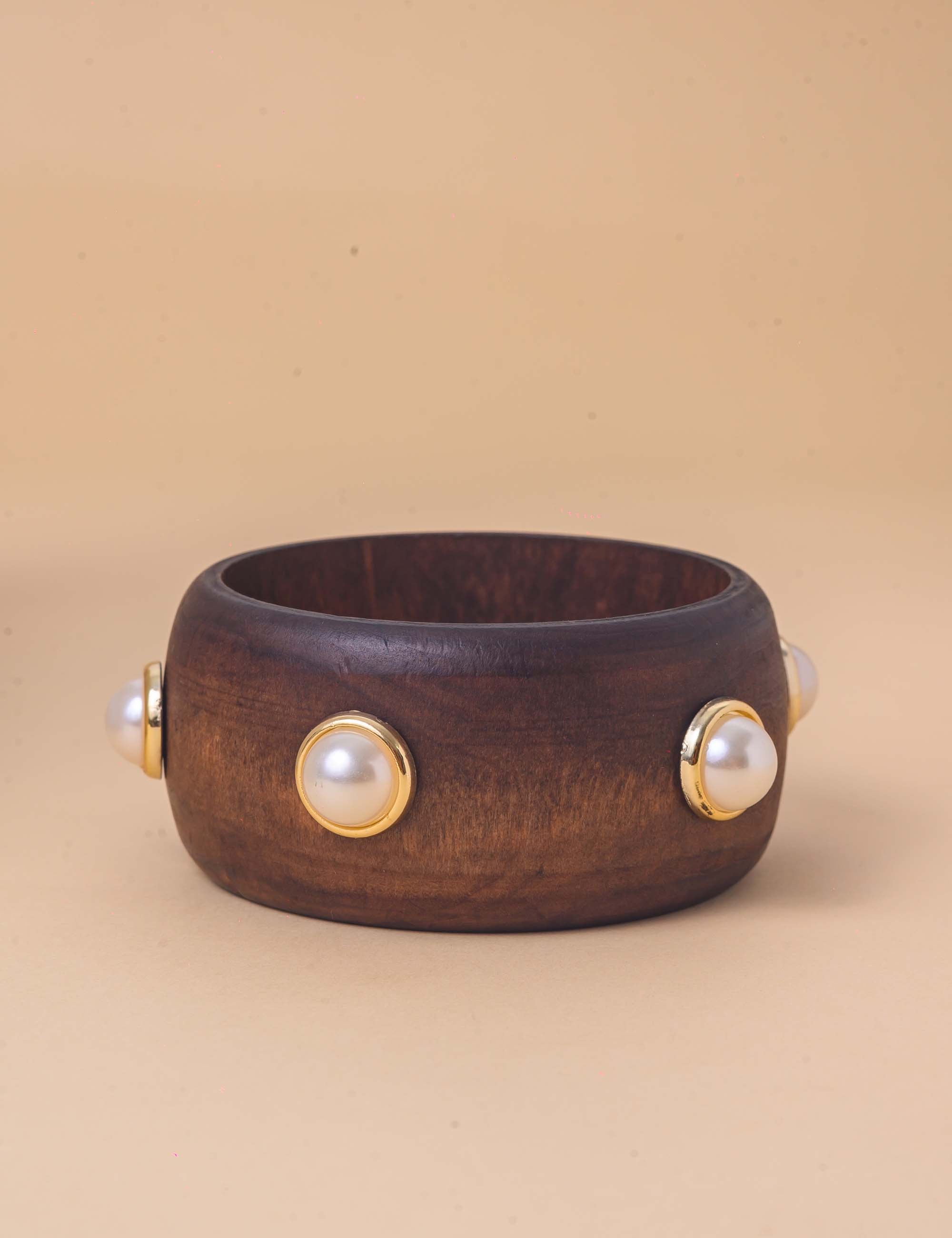 PULSEIRA MADEIRA COM PEROLAS - PU29067VO31
